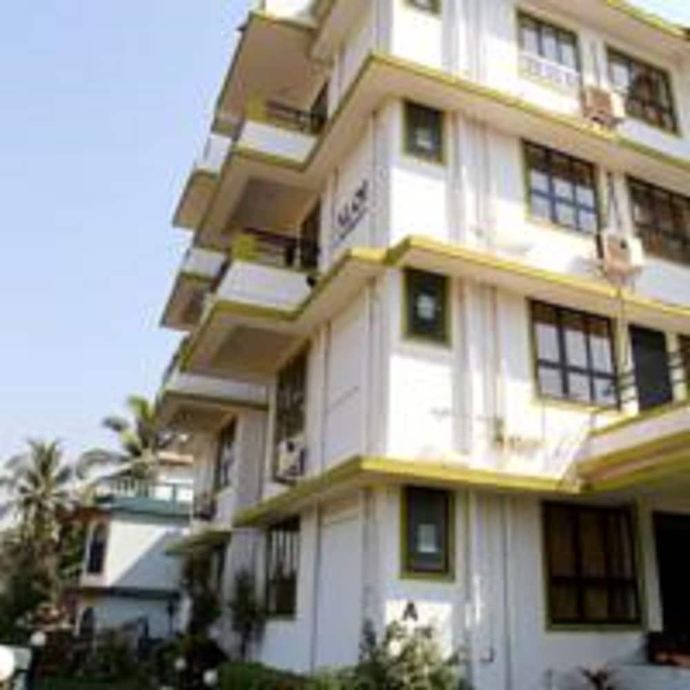 Alor Holiday Resort Calangute Bagian luar foto